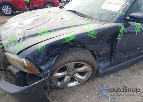 2014 Dodge Charger Sxt z USA, uszkodzony, nr VIN 2C3CDXHG4EH337936